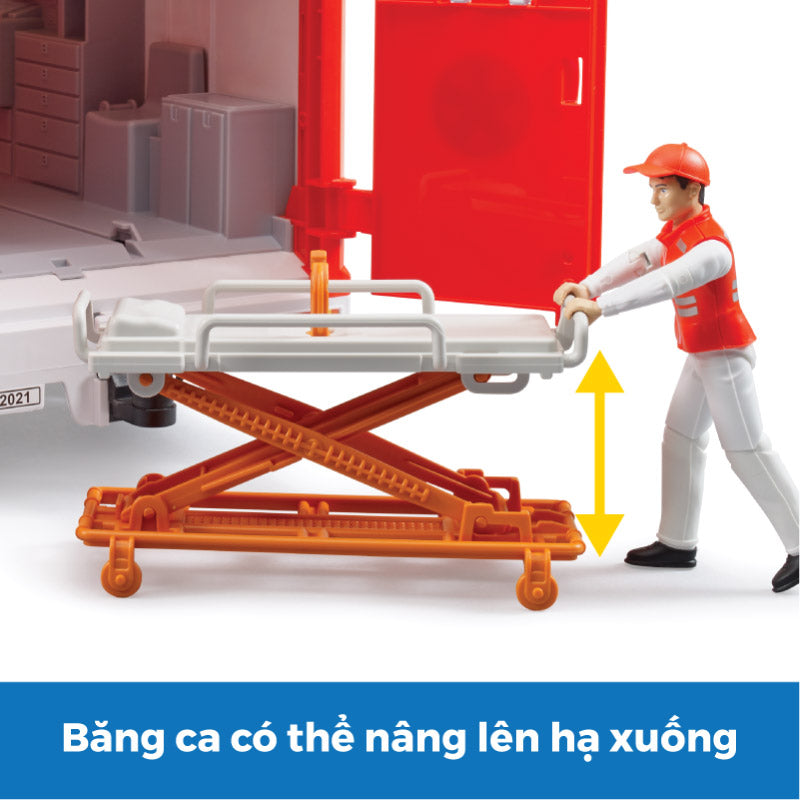 xe-cap-cuu-mercedes-benz-va-nhan-vien-y-te-bru02676-07