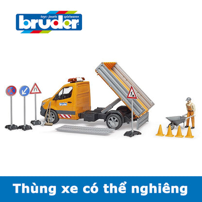 do-choi-mo-hinh-ty-le-1-16-xe-van-tai-do-thi-mercedes-benz-bru02677-04