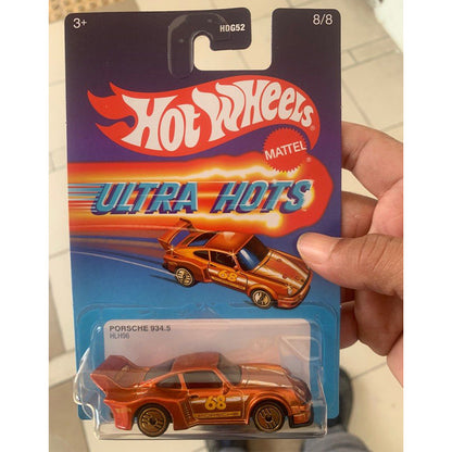 sieu-xe-hw-ultra-hots-porsche-934-5-hlh96-hdg52-03
