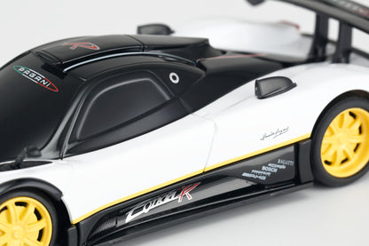 xe-r-c-1-24-pagani-zonda-r-mau-trang-r38010-011