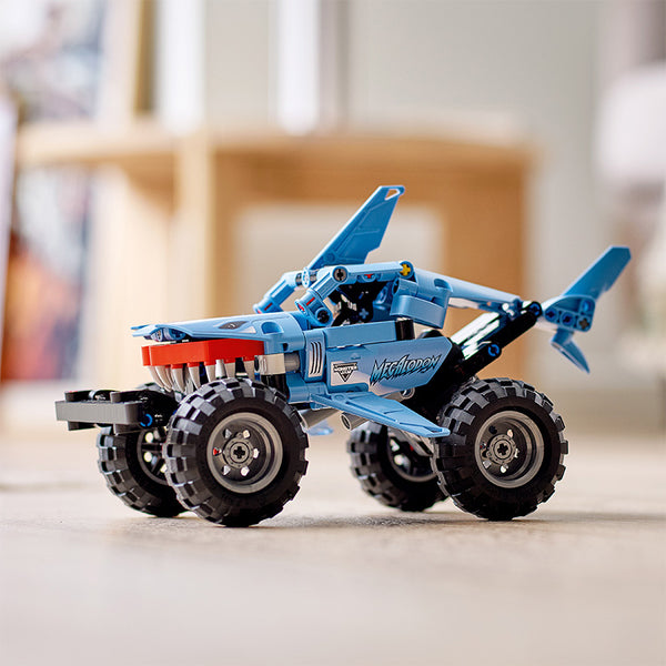chien-xe-monster-jamtm-megalodontm-42134-06