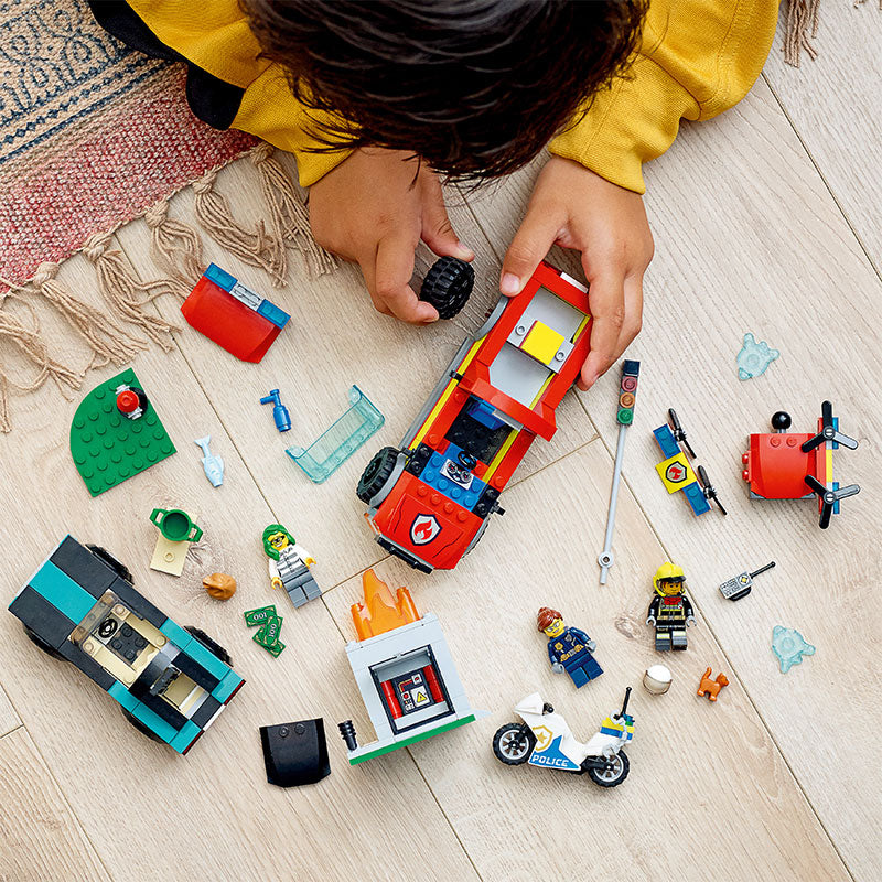 Đồ Chơi Lắp Ráp Xe Cứu Hỏa & Cảnh Sát Truy Bắt Tội Phạm LEGO CITY 60319